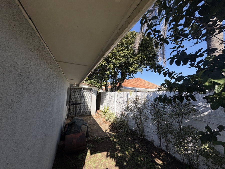 4 Bedroom Property for Sale in Nahoon Beach Eastern Cape